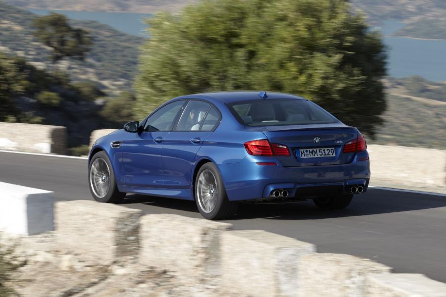  BMW M5 2011 года  (фото 109 из 344)